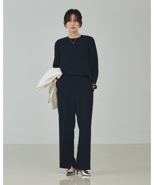 qualite（カリテ）の「ライトダブルクロスナローブラウス/オケージョン/セレモニー/フォーマル/オフィスカジュアル（シャツ/ブラウス・レディース・ネイビー/オフホワイト・フリー）」の8枚目の写真