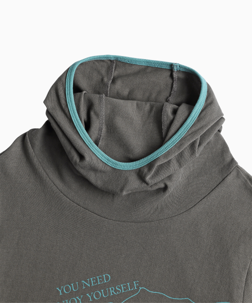 MENASOO(ミナス)の「MNS Track Binding High Neck Hoodie_Gray(パーカー・レディース・グレー・2/1)」の11枚目の写真