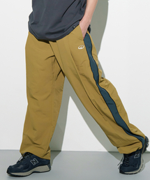 CAMEL WORK（キャメルワーク）の「ロゴパイピングナイロンパンツ（マスタード）（スウェットパンツ）」