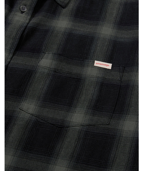 MMLG（エムエムエルジー）の「[Mmlg] SERIES SHIRT (BLACK)（シャツ/ブラウス・レディース・その他・SMALL/MEDIUM/LARGE/X-LARGE）」の4枚目の写真