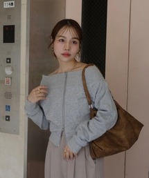 JUMELLE（ジュメロ）の「zip off shoulder sweat（スウェット）」