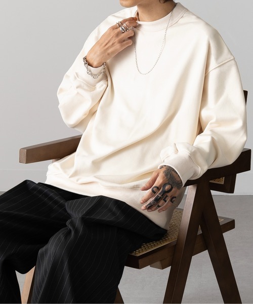 MAISON CLUB（メゾンクラブ）の「【MAISON CLUB】12oz Heavy Weight CREWNECK SWEATER　/ ドロップショルダー・ボリュームスリーブ 裏毛　無地スウェット（スウェット・メンズ・ブラック/アイボリー/ネイビー/ホワイト/ライトグレー/チャコールグレー/グレー/ブラウン/グリーン・L/M）」の3枚目の写真