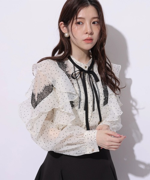 Rirandture(リランドチュール)の「ドットラッフルブラウス(シャツ/ブラウス・レディース・オフホワイト・2)」の9枚目の写真
