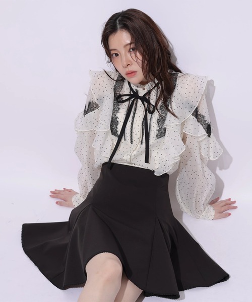 Rirandture(リランドチュール)の「ドットラッフルブラウス(シャツ/ブラウス・レディース・オフホワイト・2)」の13枚目の写真