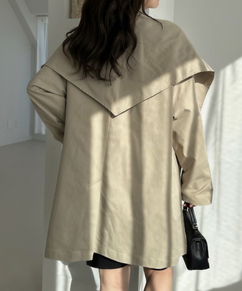 Eclat one（エクラワン）の「【Eclat one】コンパクトツイル スカーフ付き ミドル丈 ステンカラーコート（ステンカラーコート・レディース・アイボリー/ライトベージュ/ブラック・FREE）」の14枚目の写真