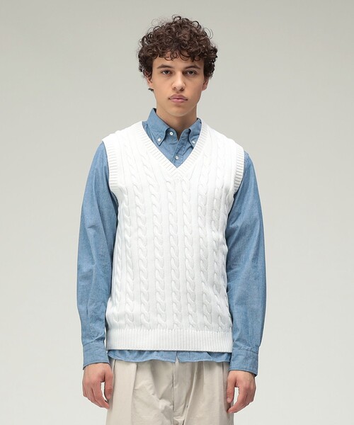 BEAMS PLUS(ビームスプラス)の「V-Neck Vest Cable(ニット/セーター・メンズ・ブラウン/ブルー/ベージュ/ホワイト/ネイビー/イエロー/グレー/オリーブ/ブラック/レッド・SMALL/MEDIUM/X-LARGE/LARGE)」の14枚目の写真