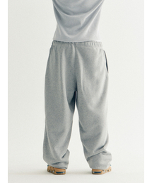 GOZER（ゴーザー）の「OVERSIZED SWEAT PANTS_MELANGE GREY（スウェットパンツ）」