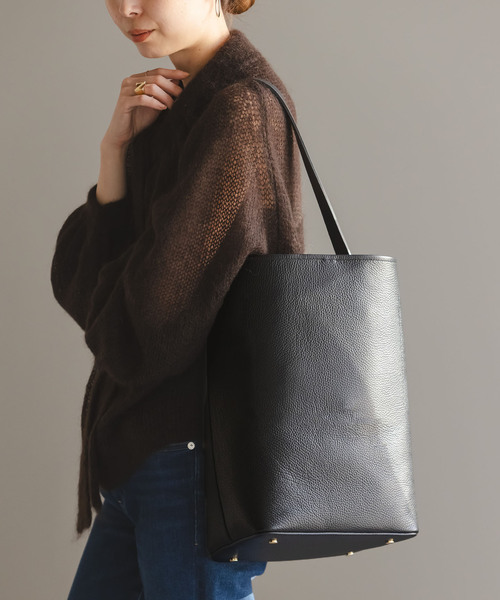 INNUE（イヌエ）の「《追加》INNUE/イヌエ レザートートBAG（ショルダーバッグ・レディース・ブラック/アイボリー/ブラウン・FREE）」の5枚目の写真