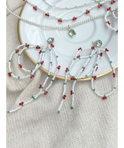 LILY BROWN（リリーブラウン）の「フルーツビーズピアス（ピアス（両耳用）・レディース・イエロー/ラベンダー/レッド・F）」の18枚目の写真