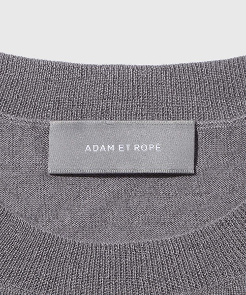 ADAM ET ROPE'(アダムエロペ)の「カシミヤシルク ニット Tシャツ / ロングシーズン着用可能(Tシャツ/カットソー・メンズ・チャコールグレー/ブラック・M/L)」の4枚目の写真