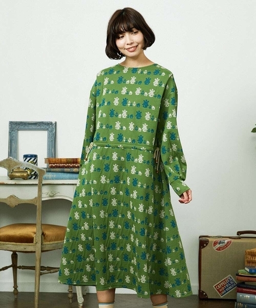 Jocomomola(ホコモモラ)の「Molino ダブルジャカード総柄ワンピース(ワンピース・レディース・アイボリー/グリーン・40)」の2枚目の写真