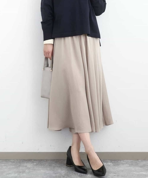 MK MICHEL KLEIN（エムケーミッシェルクラン）の「サテンガウチョパンツ/接触冷感/UVカット/洗える（その他パンツ・レディース・ダークグレー/ベージュ/パープル/ダークベージュ/グリーン・38）」の11枚目の写真