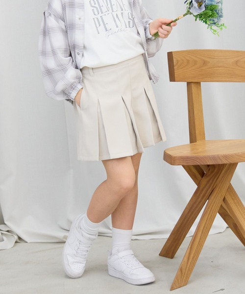 GLOBAL WORK（グローバルワーク）の「CHEER ONプリーツスカパン/629897（その他パンツ・キッズ・グレー/アイボリー/ブラック/ベージュ/パープル・130cm/140cm/150cm/160cm）」の4枚目の写真