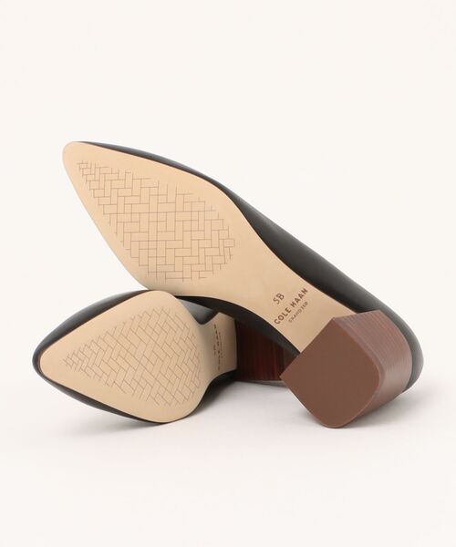 COLE HAAN（コールハーン）の「カサンドラ ブロックヒール パンプ womens（パンプス・レディース・ブラック・8/7.5/7/6.5/6/5.5/5）」の9枚目の写真