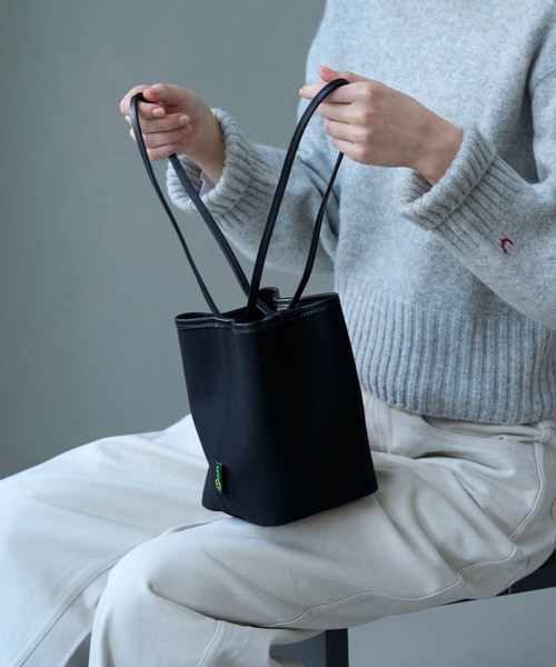 BRADY（ブレディー）の「Brady | KEER UNISEX（ショルダーバッグ・レディース・ホワイト系その他/カーキ/ブラック・ONE）」の2枚目の写真