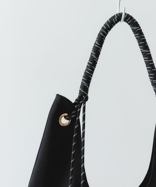 RODE SKO(ロデスコ)の「コードハンドルバッグ(トートバッグ・レディース・ベージュ/グレー/ブラック・ONE)」の10枚目の写真