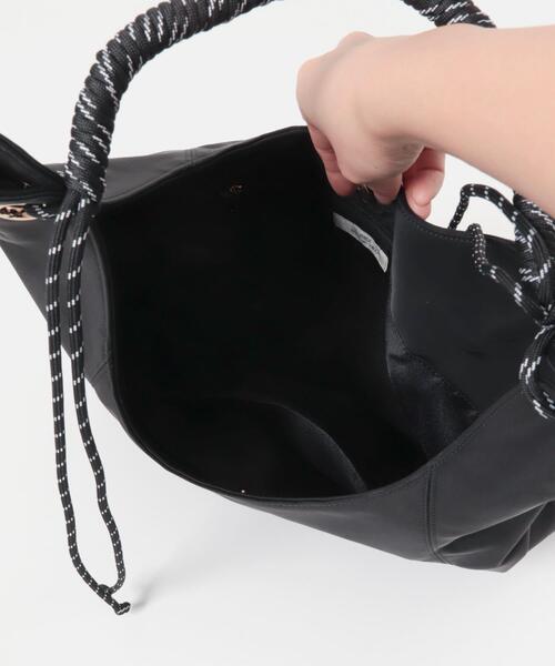 RODE SKO(ロデスコ)の「コードハンドルバッグ(トートバッグ・レディース・ベージュ/グレー/ブラック・ONE)」の16枚目の写真