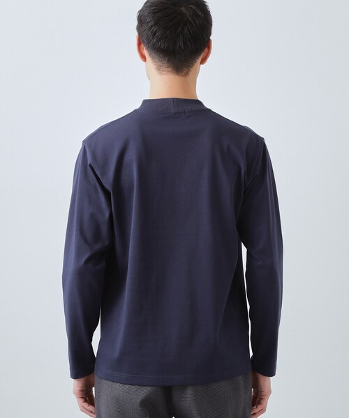 THE SHOP TK （ザ ショップ ティーケー ）の「【ジャケットインにもおすすめ】きれいめ長袖Tシャツ 洗濯機OK（Tシャツ/カットソー・メンズ・オフホワイト/ネイビー/ライトグレー・02/04/03/01）」の18枚目の写真