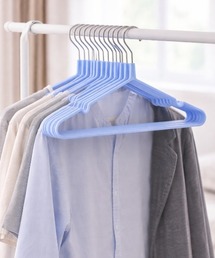 pyornim（ピョルニム）の「【26年春夏新作】【20本セット】滑らないPVCコーティングパステルハンガー（収納グッズ）」