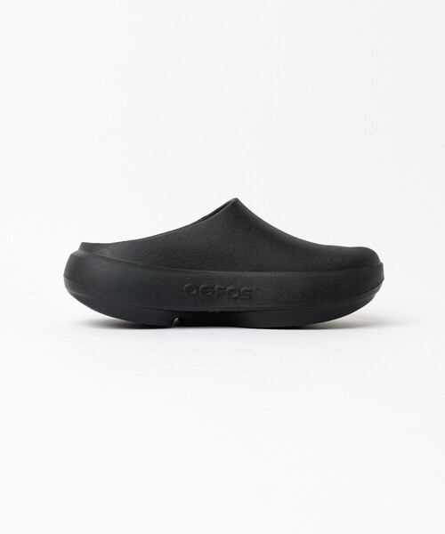 OOFOS(ウーフォス)の「【OOFOS/ウーフォス】OOcloog+ / ウークロッグプラス(サンダル・レディース・ブラック・23/24/25)」の6枚目の写真
