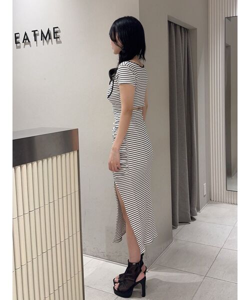 EATME(イートミー)の「【UV機能】デコルテバイカラーリブワンピース(ワンピース・レディース・ベージュ/その他1/グレー/ブラック・FREE)」の20枚目の写真