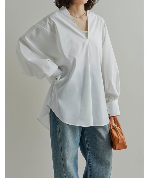 Re:EDIT（リエディ）の「[2026S/S COLLECTION]オーバーサイズVネックスキッパーブロードチュニックブラウス（シャツ/ブラウス・レディース・ホワイト/ライトブルー/ブラック・MEDIUM/LARGE）」の11枚目の写真