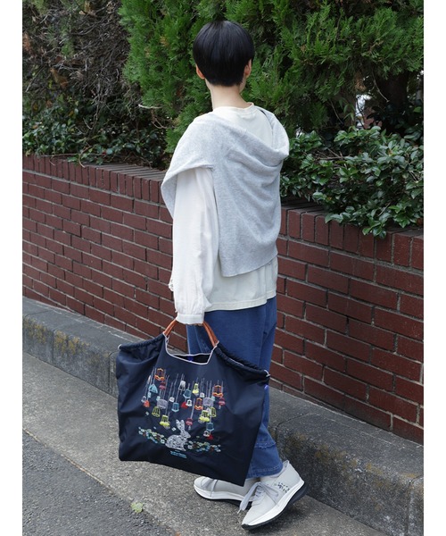 SUPER HAKKA(スーパーハッカ)の「SUPER HAKKA×Ball&Chain ランプとうさぎ刺繍トートバッグ(L)(トートバッグ・レディース・ネイビー/ベージュ・FREE)」の16枚目の写真