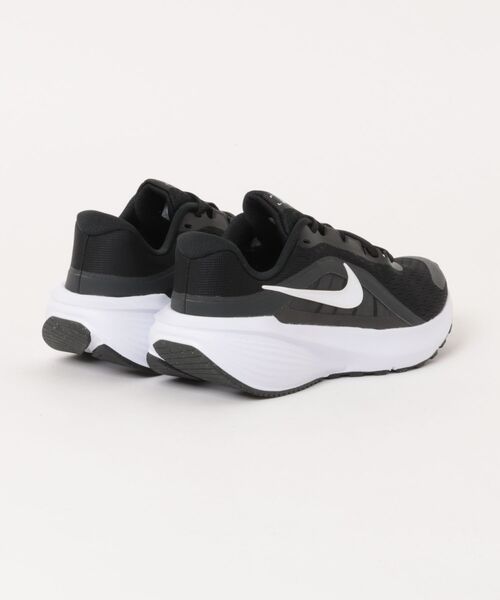 NIKE（ナイキ）の「《NIKE》ウィメンズ　ダウンシフター　１４（スニーカー・レディース・ホワイト×ブラック/ブラック×ホワイト/ホワイト系その他/ホワイト×ホワイト/ブラック×ブラック/ホワイト系その他2/ライトピンク・23.5cm/24.5cm/23.0cm/24.0cm/25.0cm/22.5cm）」の8枚目の写真