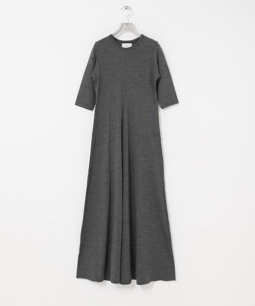 URBAN RESEARCH(アーバンリサーチ)の「new basic WASHABLE WOOL FLARE ONE-PIECE(ワンピース・レディース・ネイビー/チャコールグレー/ブラック・36/38)」の4枚目の写真