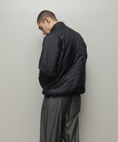 BAL（バル）の「OCTA INSULATED PULLOVER JACKET（その他アウター・メンズ・ブラック・3/2/1）」の4枚目の写真