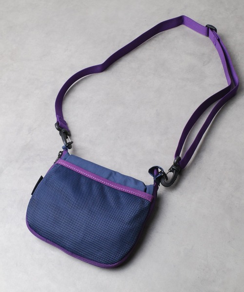 Gramicci(グラミチ)の「【GRAMICCI】NYLON PACKABLE EXPLORER TOTE(トートバッグ・メンズ・オリーブ/ネイビー/グレー系その他・FREE)」の13枚目の写真