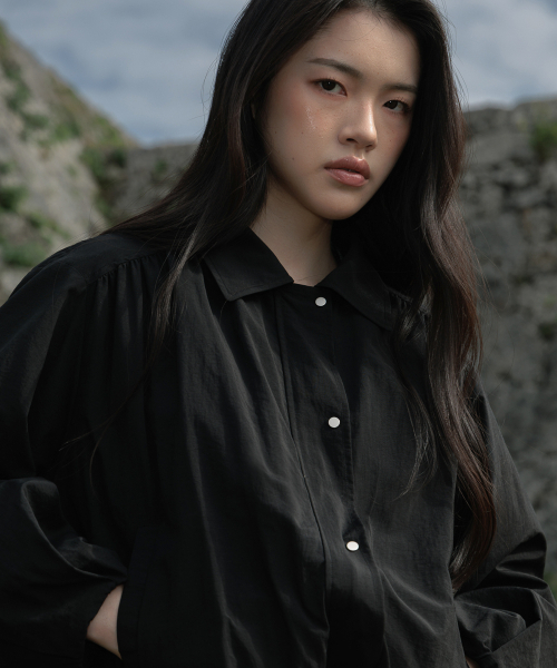 DEHEVE（デヘヴェ）の「Volume Bomber Jacket [Black]（その他アウター・レディース・ブラック・FREE）」の6枚目の写真