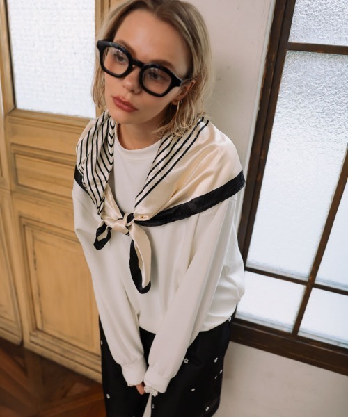 pufe（ピュフェ）の「【薄手/オーバーサイズ/カラースウェット】【pufe】オーバーサイズスウェット ビッグシルエット 裏毛 無地（スウェット・レディース・ピンク/グレー/イエロー/ホワイト/ネイビー/ブラウン・ONE SIZE）」の9枚目の写真