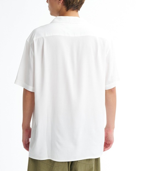RVCA(ルーカ)の「RVCA メンズ IRON ON SH 半袖シャツ 【2026年春夏モデル】(シャツ/ブラウス・メンズ・ブラック/ホワイト・SMALL/MEDIUM/LARGE/X-LARGE)」の7枚目の写真