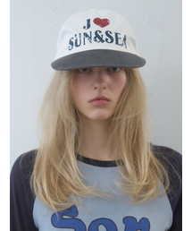 Kijun（キジュン）の「J Heart Cap Charcoal（キャップ）」