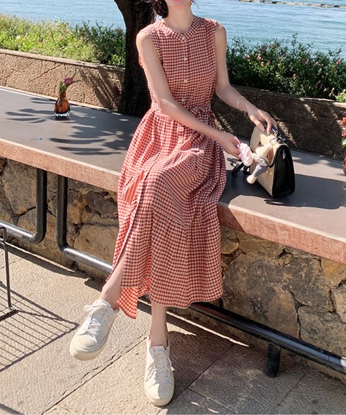 LUCPY(ラクピー)の「ノースリーブギンガムチェックフロントボタンワンピース(ワンピース・レディース・レッド・XX-LARGE/X-LARGE/LARGE/MEDIUM)」の2枚目の写真