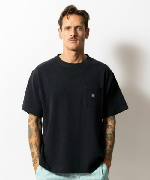 ROARK REVIVAL（ロアークリバイバル）の「【ROARK】H/W HEMPCOTTON S/S TEE（Tシャツ/カットソー・メンズ・ブラック・MEDIUM/LARGE/X-LARGE）」の6枚目の写真