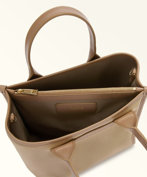 FURLA（フルラ）の「フルラ ディバイデッド (Furla Divide It) トートバッグ S（トートバッグ・レディース・タン・ONE SIZE）」の6枚目の写真