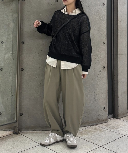 COLONY 2139(コロニートゥーワンスリーナイン)の「2タックカーブスラックス(スラックス・レディース・サンドベージュ/ブラック/グレー・X-SMALL/SMALL/MEDIUM)」の16枚目の写真