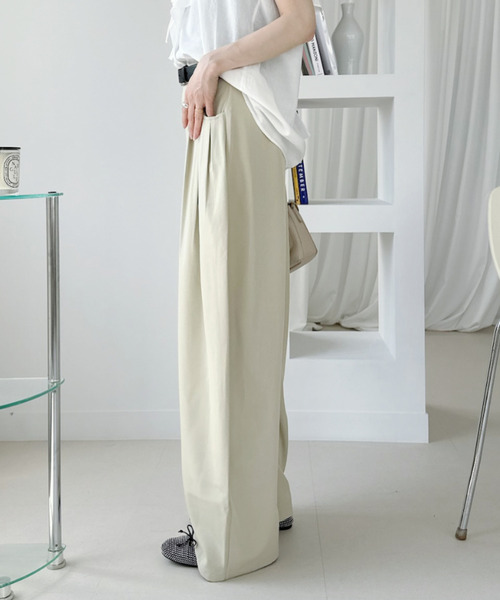 Ada.(エイダ)の「ハイウエスト タック デザイン ワイド スラックス パンツ(スラックス・レディース・ベージュ/ホワイト/ブラック・M/S)」の7枚目の写真