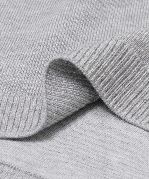 URBAN RESEARCH DOORS（アーバンリサーチドアーズ）の「ウォッシャブルブライトカーディガン｜春服/春ニット/洗濯可/オフィスカジュアル/通勤（カーディガン/ボレロ・レディース・オートミール/ライトグレー・FREE）」の8枚目の写真