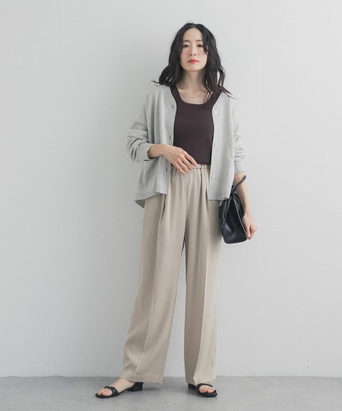 URBAN RESEARCH DOORS（アーバンリサーチドアーズ）の「ウォッシャブルブライトカーディガン｜春服/春ニット/洗濯可/オフィスカジュアル/通勤（カーディガン/ボレロ・レディース・オートミール/ライトグレー・FREE）」の5枚目の写真