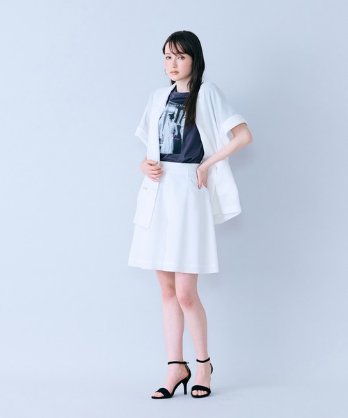 Audie a Muses(オーディアミューズ)の「ハーフスリーブダブルシアージャケット(テーラードジャケット・レディース・オフホワイト/ブラック・38/42)」の3枚目の写真