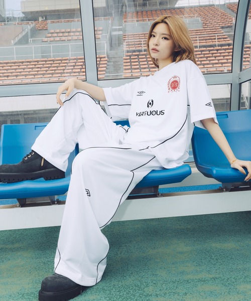 UMBRO(アンブロ)の「UMBRO別注 オーバーサイズドローコードゲームカットソー(Tシャツ/カットソー・メンズ・ネイビー/ホワイト/ブラック/グレー・S/M/L/XL)」の12枚目の写真