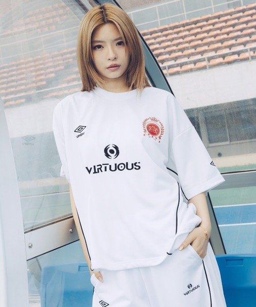 UMBRO(アンブロ)の「UMBRO別注 オーバーサイズドローコードゲームカットソー(Tシャツ/カットソー・メンズ・ネイビー/ホワイト/ブラック/グレー・S/M/L/XL)」の5枚目の写真