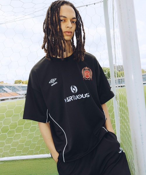 UMBRO(アンブロ)の「UMBRO別注 オーバーサイズドローコードゲームカットソー(Tシャツ/カットソー・メンズ・ネイビー/ホワイト/ブラック/グレー・S/M/L/XL)」の15枚目の写真