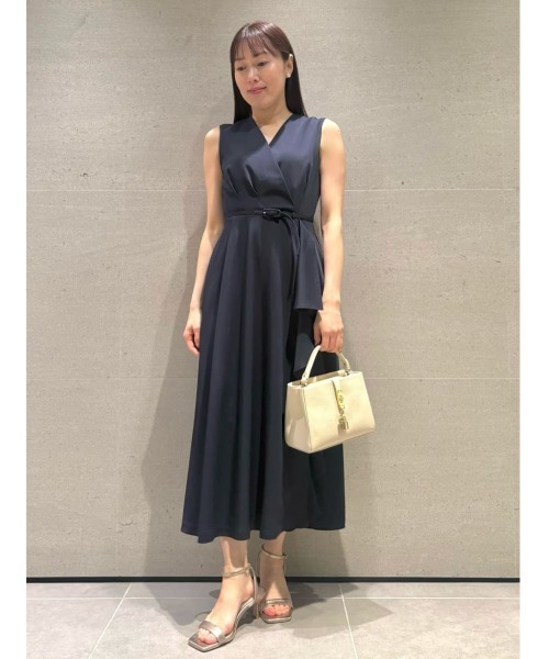 CELFORD(セルフォード)の「【洗える】カシュクールラッフルワンピース(ワンピース・レディース・イエロー/ネイビー/ドット・36/38)」の21枚目の写真