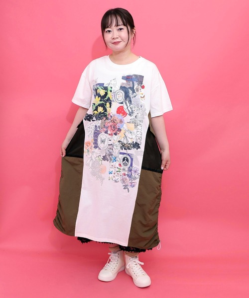 iS ScoLar(イズスカラー)の「562206:花コラージュ柄 異素材使いワンピース(ワンピース・レディース・ブラック/オフホワイト・M)」の2枚目の写真
