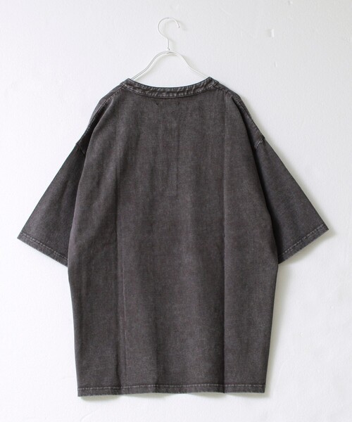 FREDY MAC（フレディーマック）の「【FREDYMAC/フレディマック】コットンスノーウォッシュヘンリーTEE（Tシャツ/カットソー・メンズ・チャコールグレー/アイボリー・L/M）」の5枚目の写真
