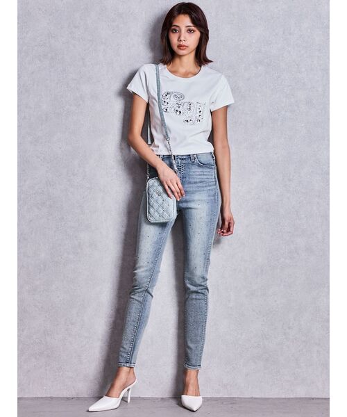 GYDA(ジェイダ)の「ハイウエストbijouスキニーデニムパンツ(デニムパンツ・レディース・インディゴブルー/ライトブルー/ブラック・SMALL/X-SMALL/MEDIUM)」の8枚目の写真